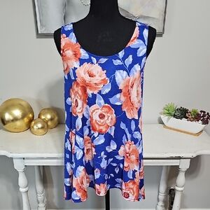 3 for $20 🌸 Southern Divas Boutique Floral High Low Tunic Tank Small